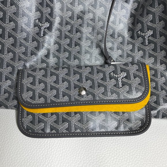Brand New w/ Tags - Grey Goyard Saint Louis PM Reversible Tote - Picture 6 of 12